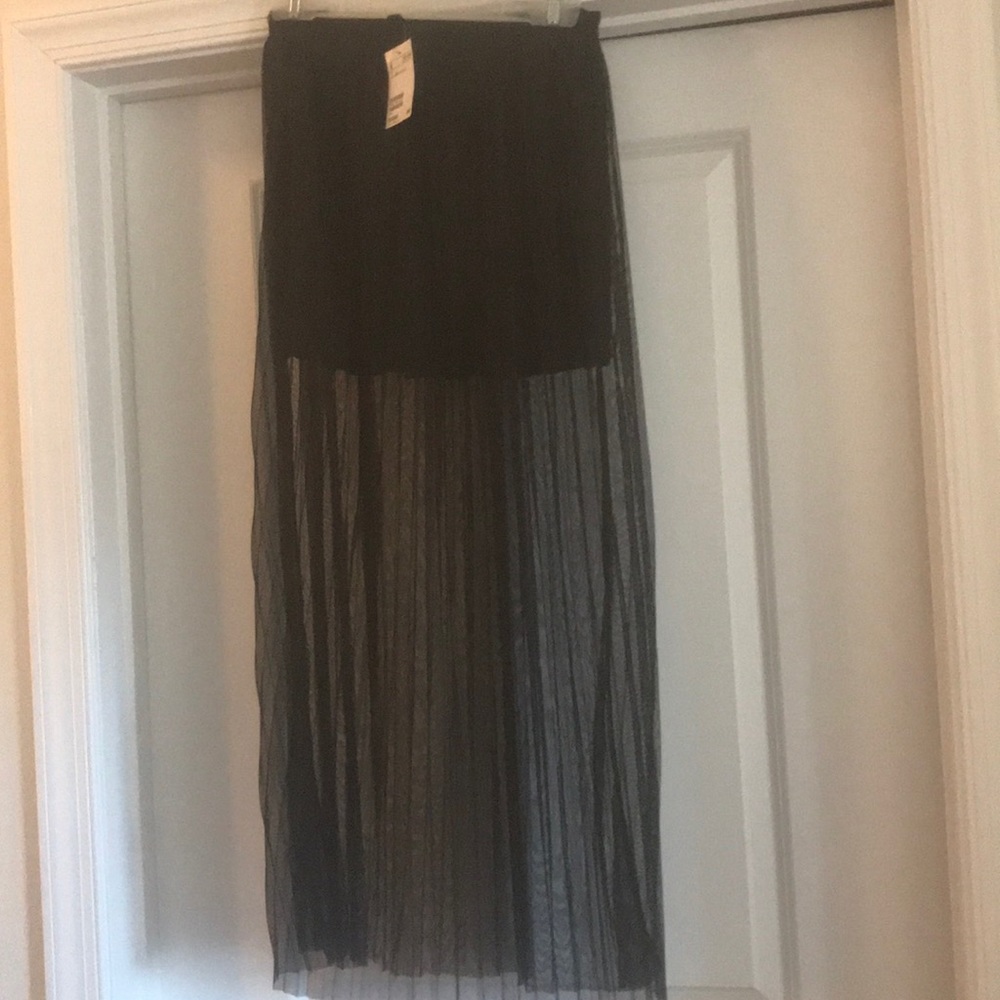 New with tags black maxi/mini skirt!